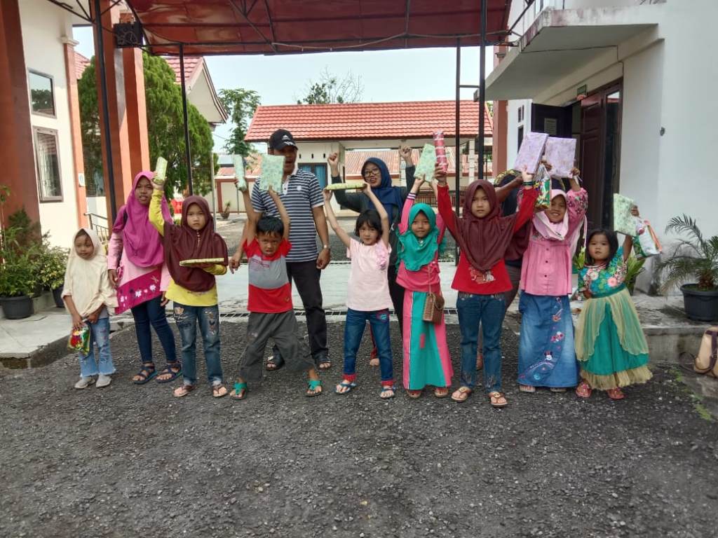 20190817 HUT RI Lomba