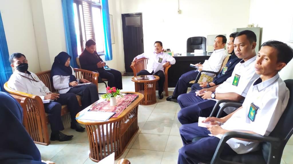 130622 Rapat Kesekretaraitan dan Hasil Pengawasan 1