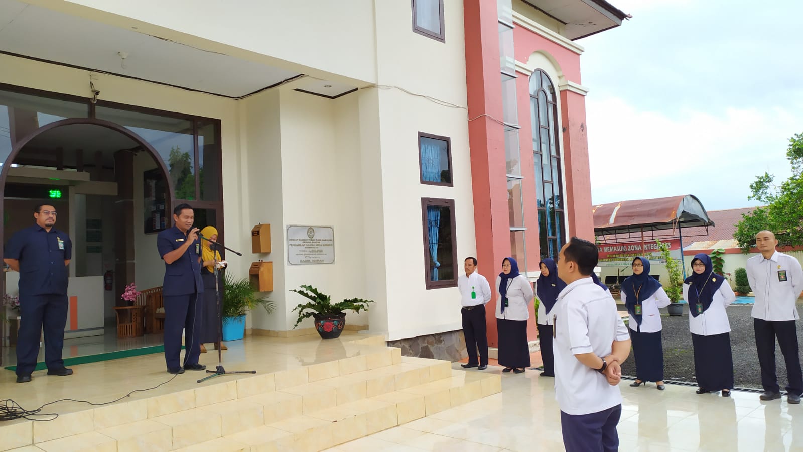 020123 Apel pagi 1