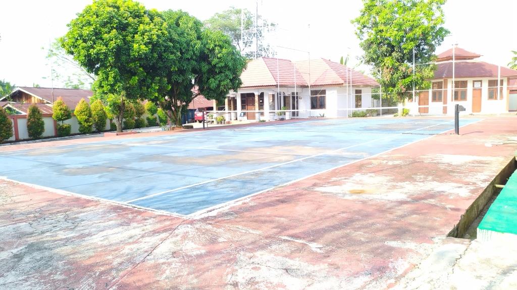 lapangan_Tenis.jpg