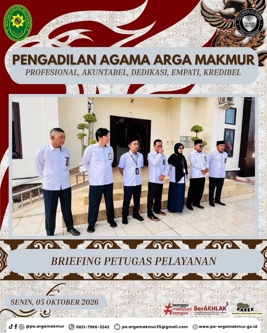 051026 Briefing petugas Layanan 2